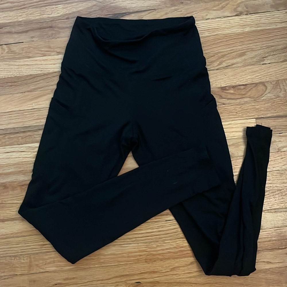 High waist soft leggings with pockets